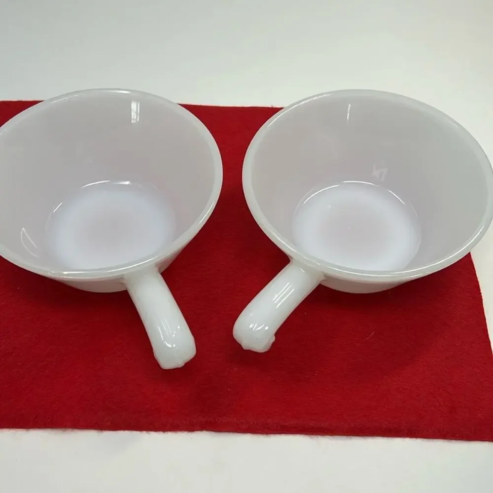 Vintage Anchor Hocking Fire King One Handle Chili Cereal Soup Bowls Set of 2